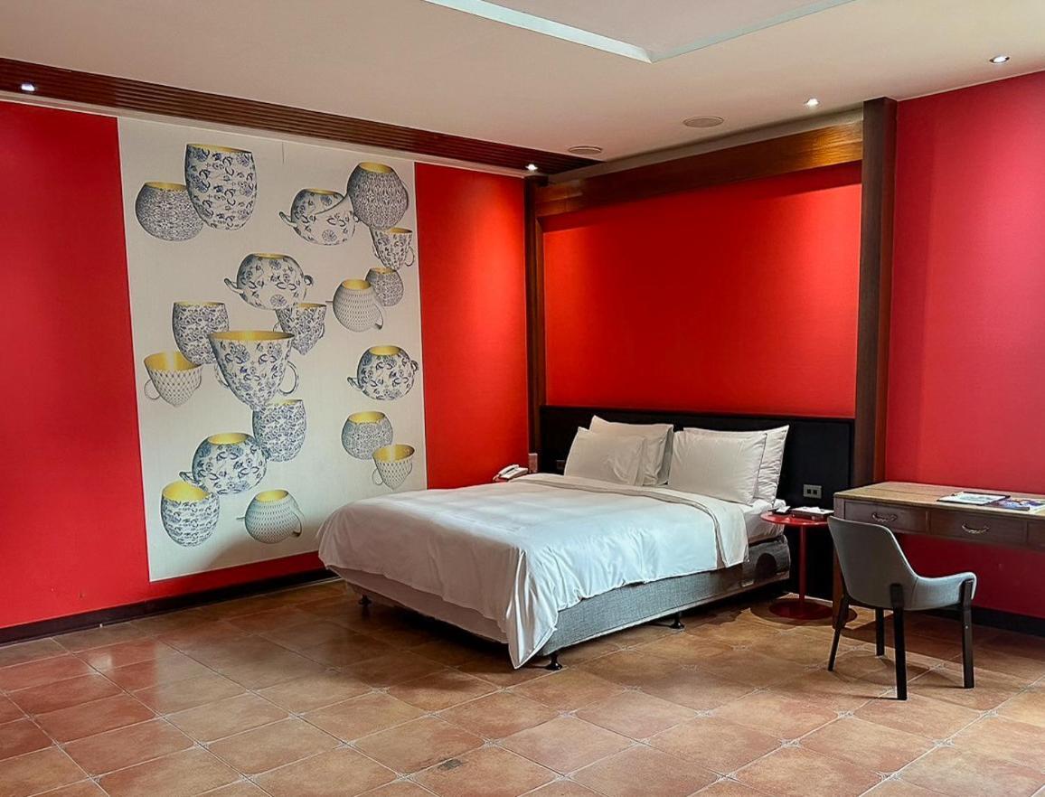 All-Ur Boutique Motel-Jhu Shan Branch Жушан Екстериор снимка