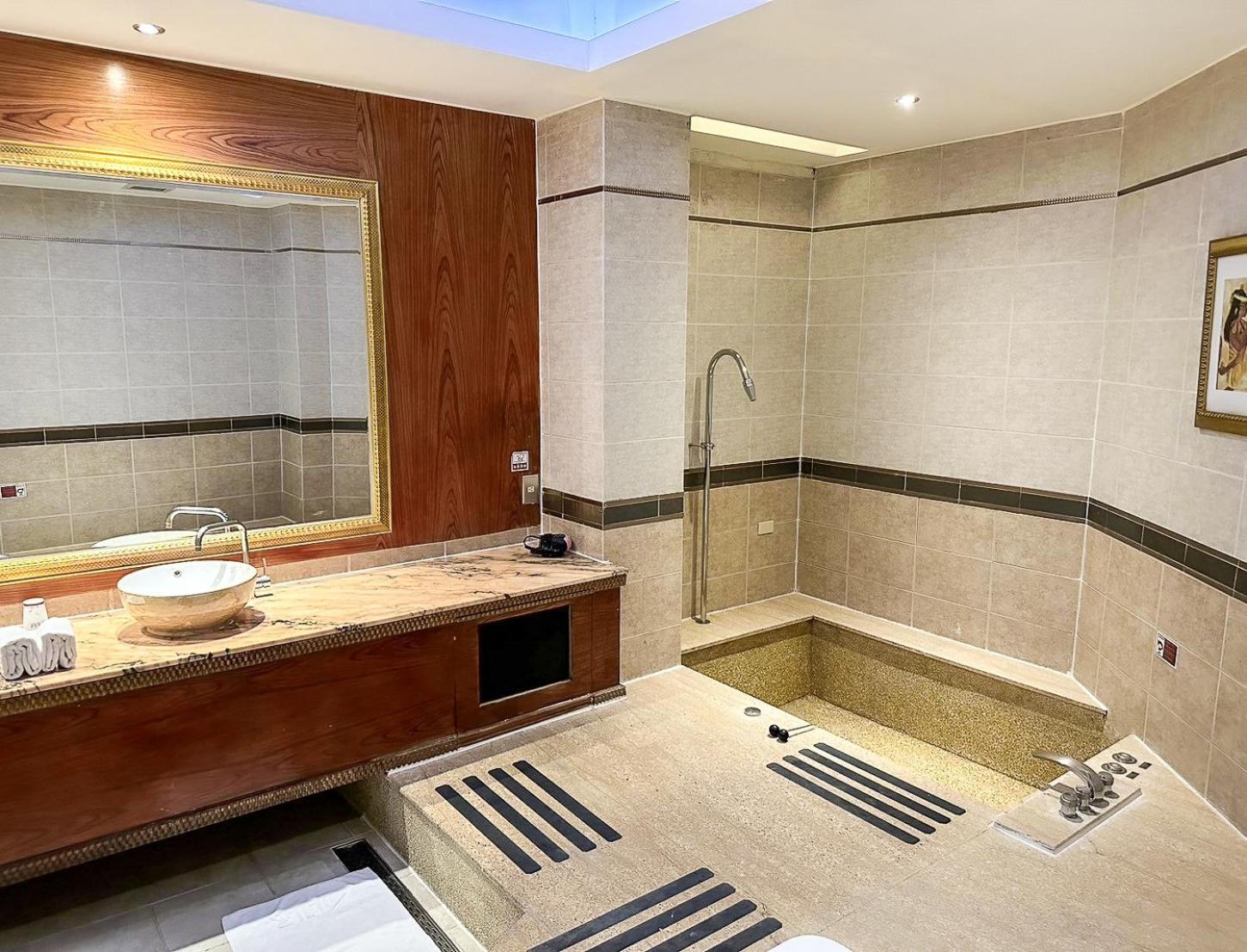 All-Ur Boutique Motel-Jhu Shan Branch Жушан Екстериор снимка