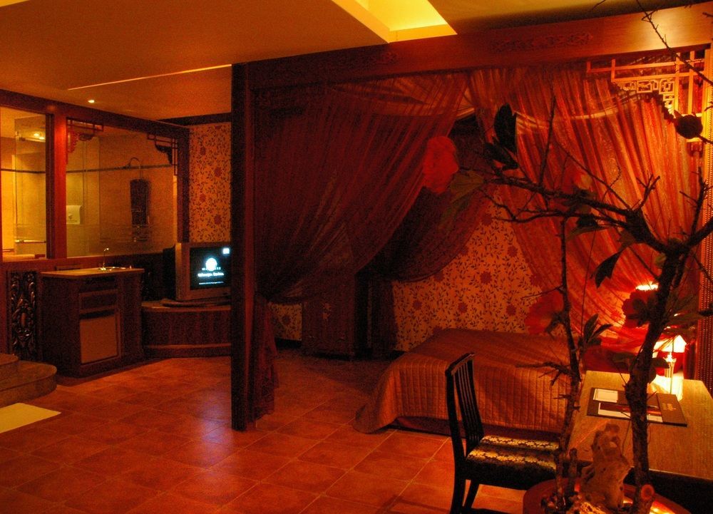 All-Ur Boutique Motel-Jhu Shan Branch Жушан Екстериор снимка