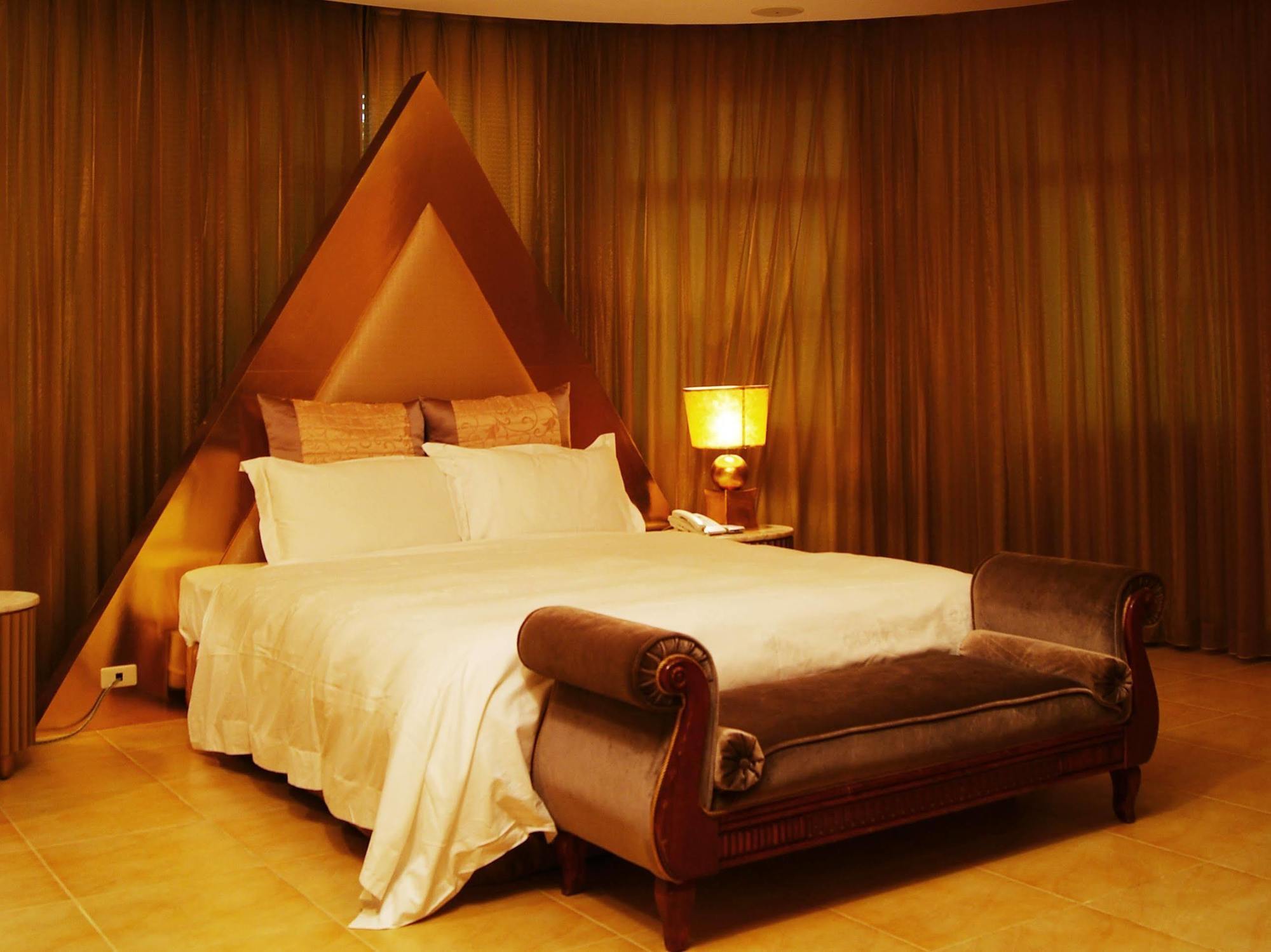 All-Ur Boutique Motel-Jhu Shan Branch Жушан Екстериор снимка